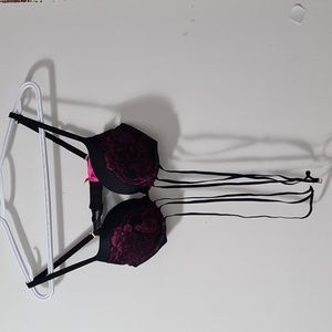 La Senza Beyond Sexy Black Racerback Push Up Bra 32C